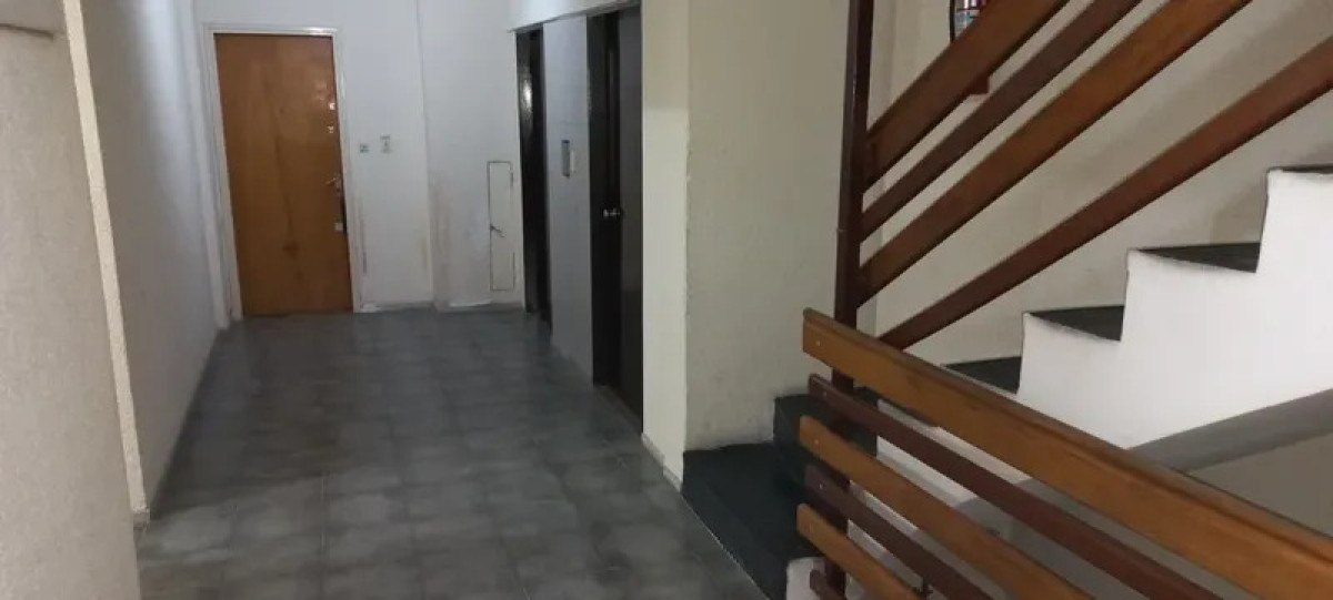 Apartamento ID.6126 - Venta con Renta Apartamento 1 Dormitorio Cordon 