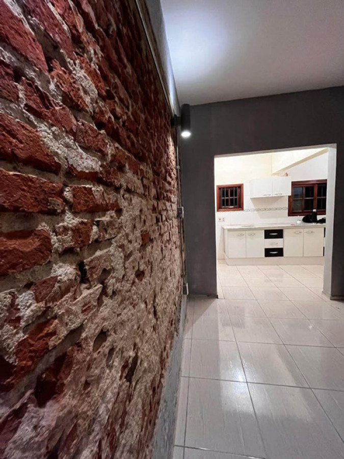 Apartamento ID.5985 - Venta Apartamento con Renta 1 Dormitorio Maroñas con Patio