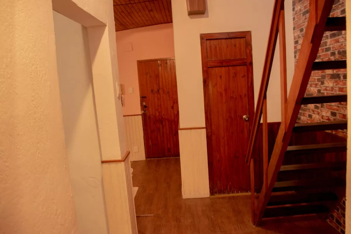 Apartamento ID.4272 - Venta Apartamento 3 Dormitorios La Comercial con Parrillero