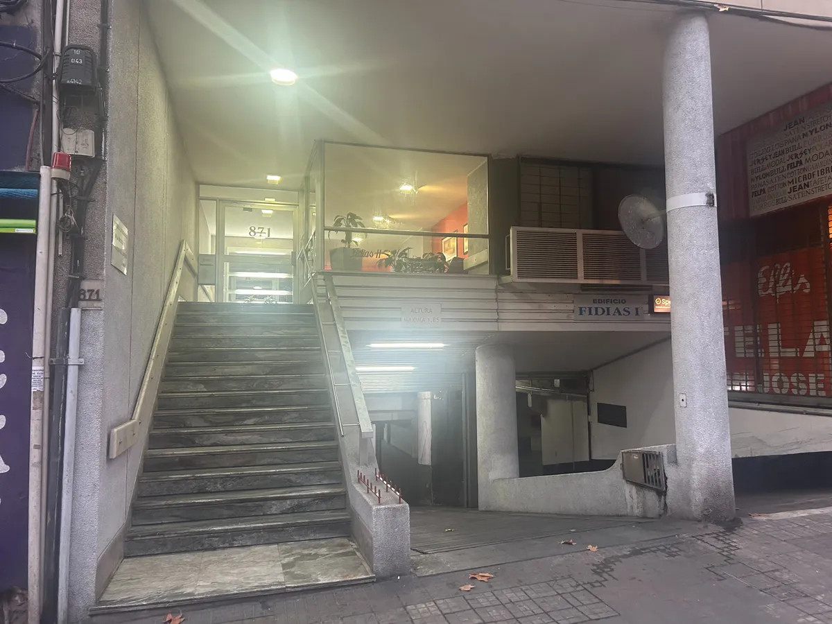 Apartamento ID.4980 - Alquiler Apartamento 1 Dormitorio Centro con cochera