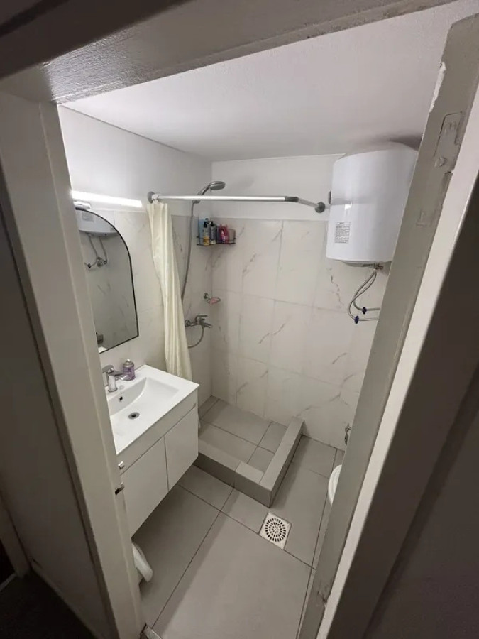 Apartamento ID.6786 - Alquiler Apartamento 2 Dormitorios Ciudad Vieja