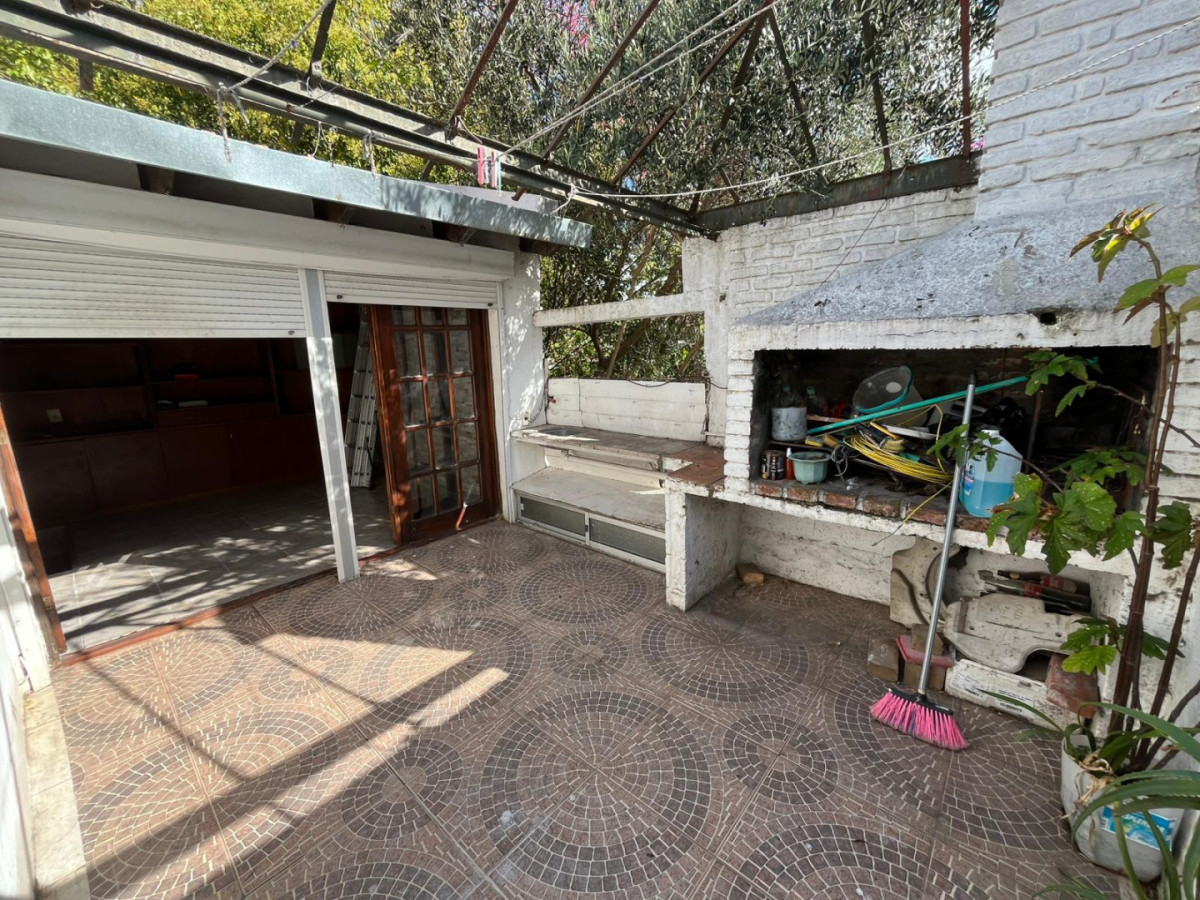 Apartamento ID.4282 - Venta Apartamento 3 Dormitorios La Comercial Terraza