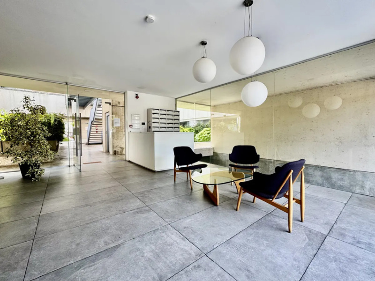 Apartamento ID.5658 - Venta Apartamento 2 Dormitorios Atahualpa con Patio y Garaje