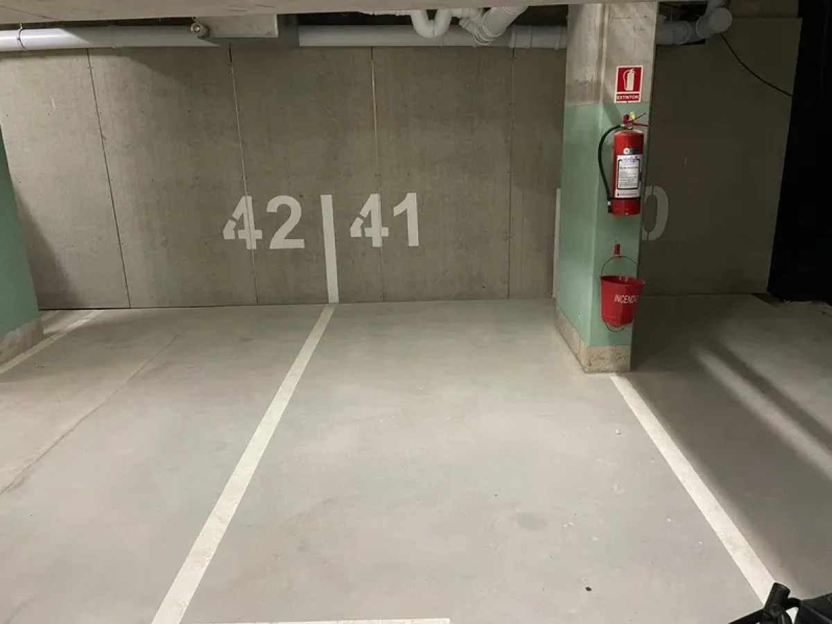 Apartamento ID.6061 - Alquiler Apartamento 1 Dormitorio Centro con balcon y garaje