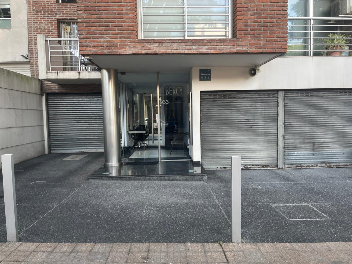 Apartamento ID.5843 - Alquiler Apartamento 1 Dormitorio Pocitos con Balcon 