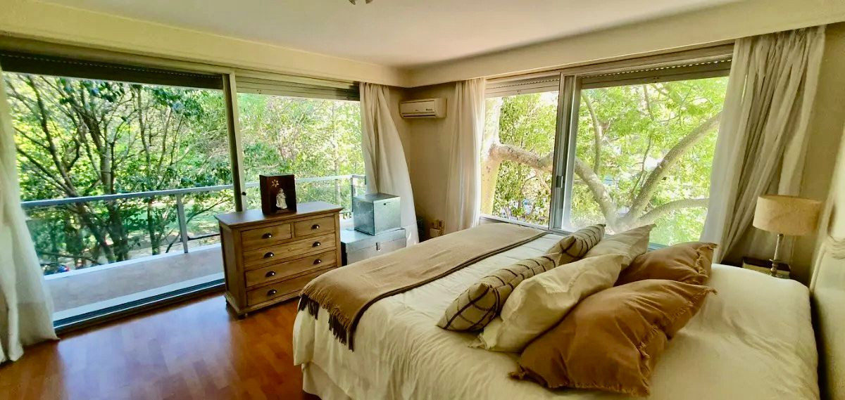 Apartamento ID.3930 - Alquiler Apartamento 3 Dormitorios Carrasco con Terraza