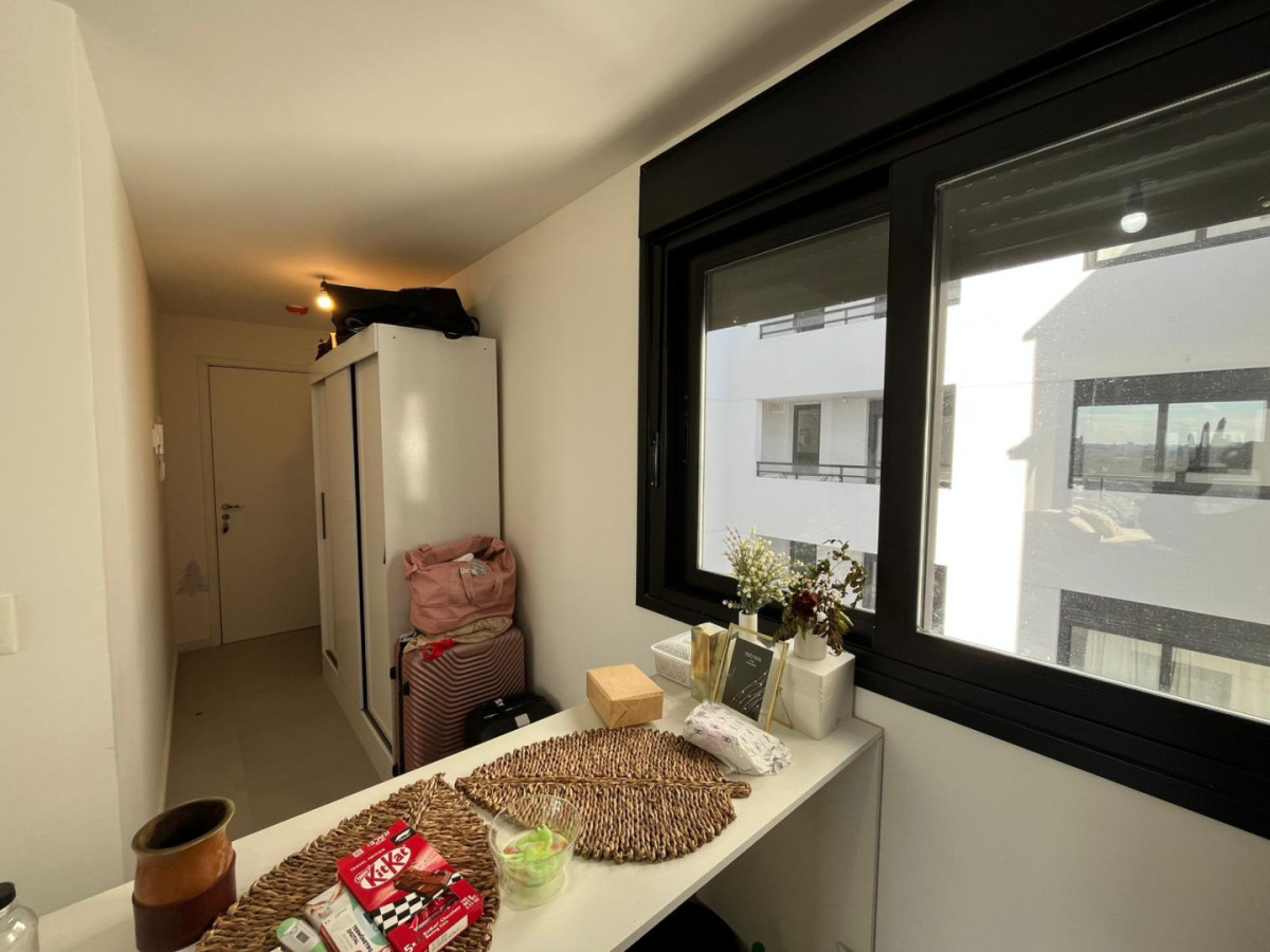 Apartamento ID.5654 - Venta con Renta Apartamento Monoambiente Cordon con balcon 