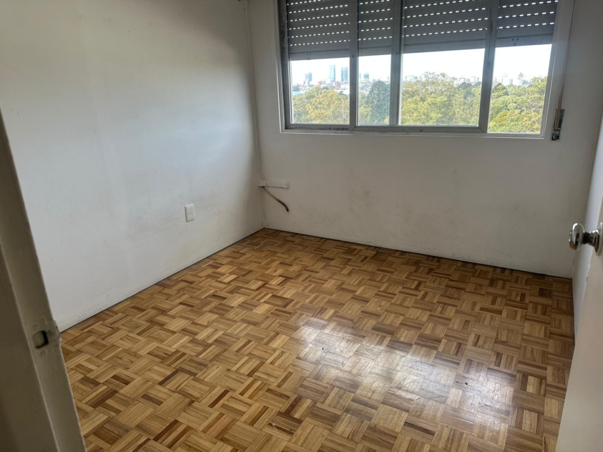 Apartamento ID.6822 - Alquiler Apartamento 2 Dormitorios Parque Batlle con cochera 