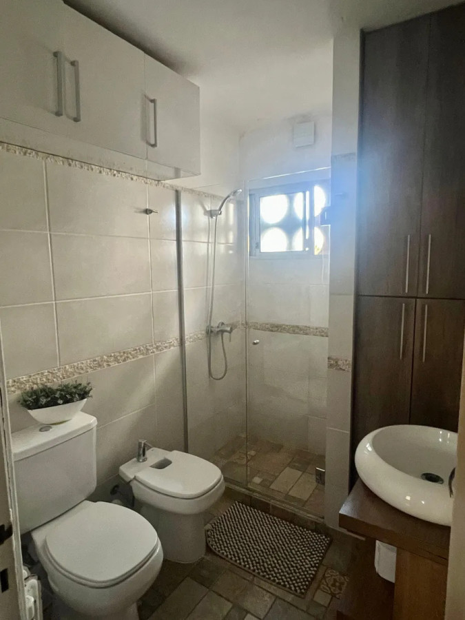 Apartamento ID.5114 - Venta y Alquiler Apartamento 3 Dormitorios Centro con terraza