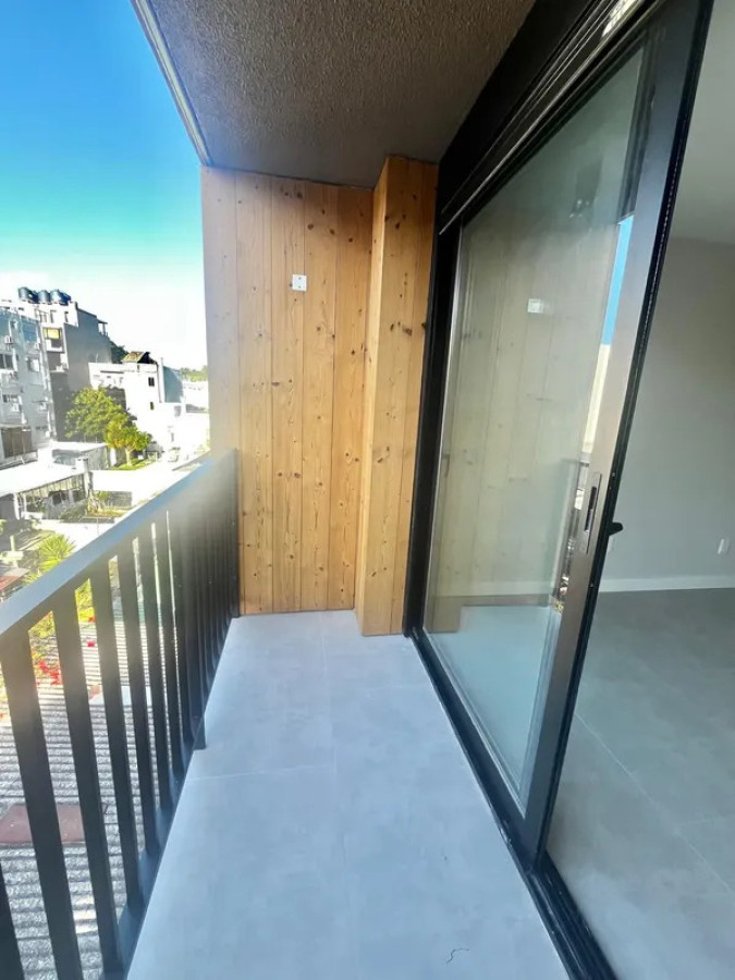 Apartamento ID.6228 - Alquiler Apartamento Monoambiente Buceo con balcon 