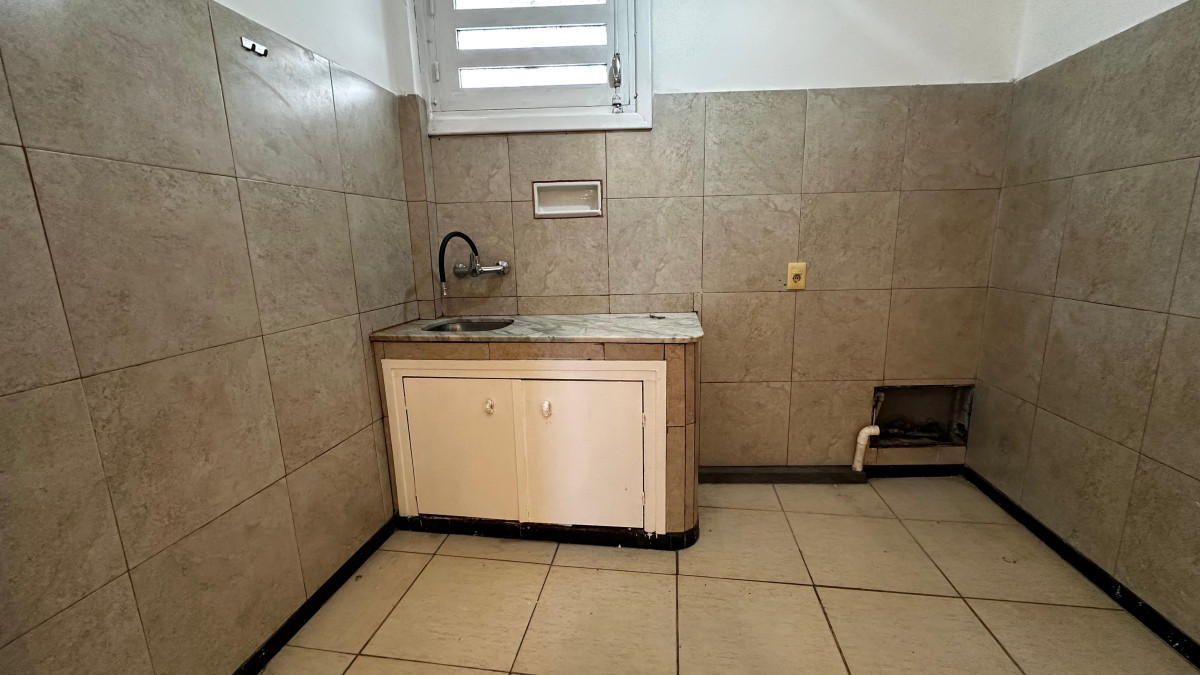 Apartamento ID.4239 - Alquiler Apartamento 3 Dormitorios Cordón con Patio