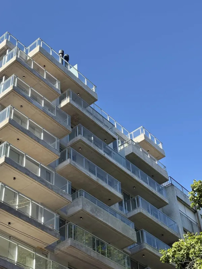 Apartamento ID.6061 - Alquiler Apartamento 1 Dormitorio Centro con balcon y garaje