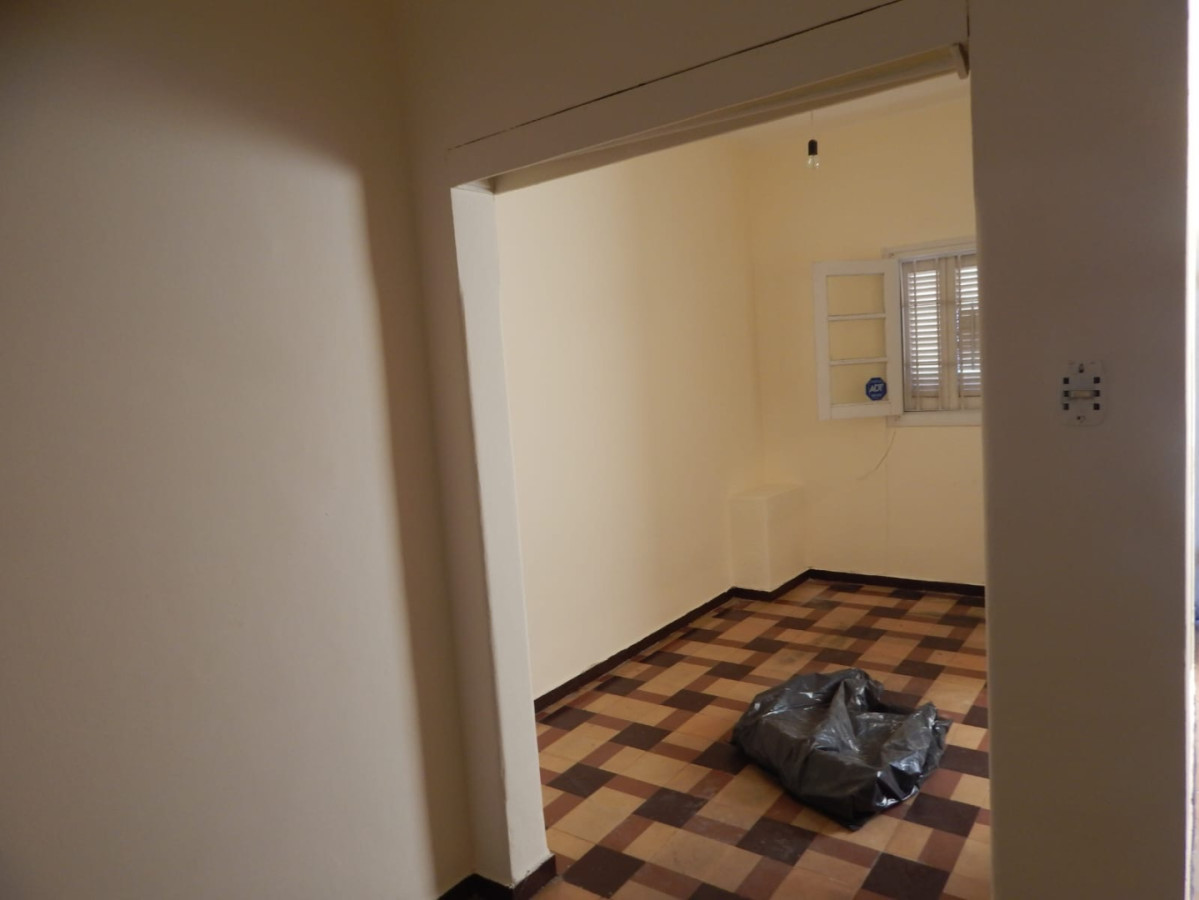 Apartamento ID.6734 - Alquiler Apartamento 3 Dormitorios Parque Batlle con patio
