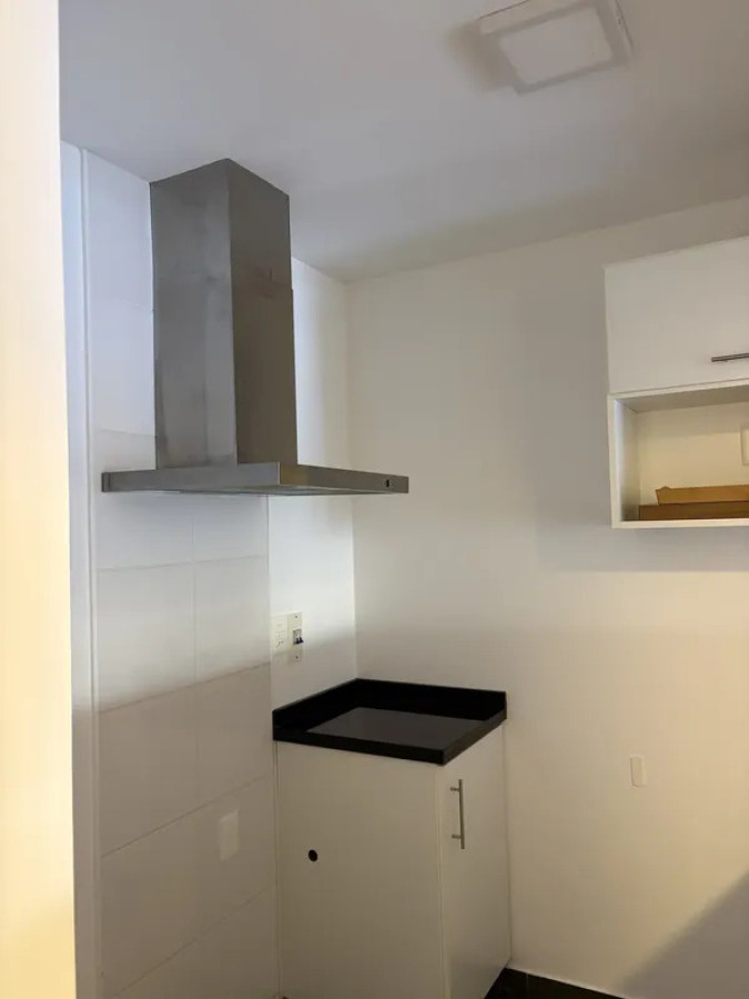 Apartamento ID.6499 - Alquiler Apartamento 1 Dormitorio Pocitos con balcon 