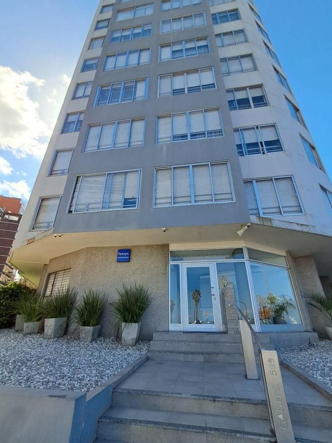 Apartamento ID.4579 - Alquiler Apartamento Amoblado 2 Dormitorios Punta Carretas 
