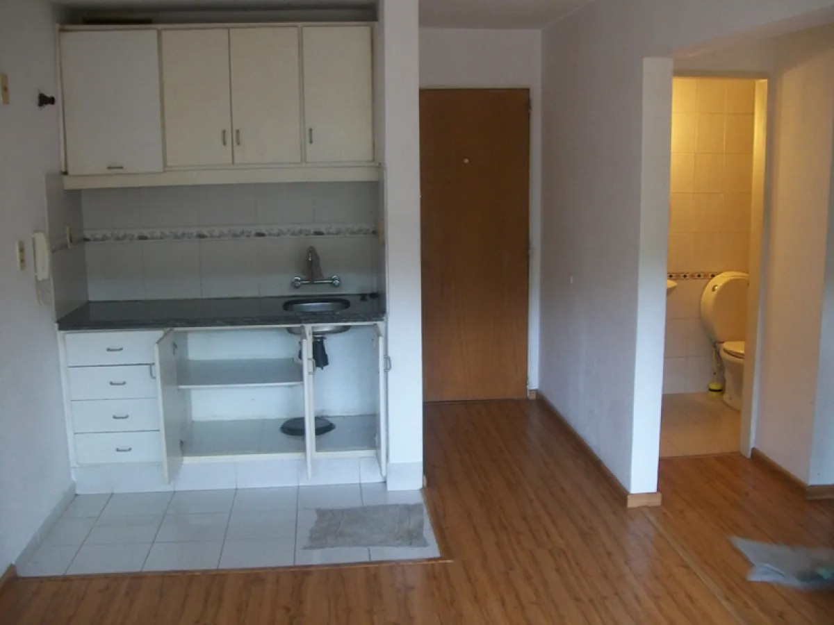 Apartamento ID.5136 - Alquiler Apartamento 1 Dormitorio Pocitos Piscina y Gimnasio
