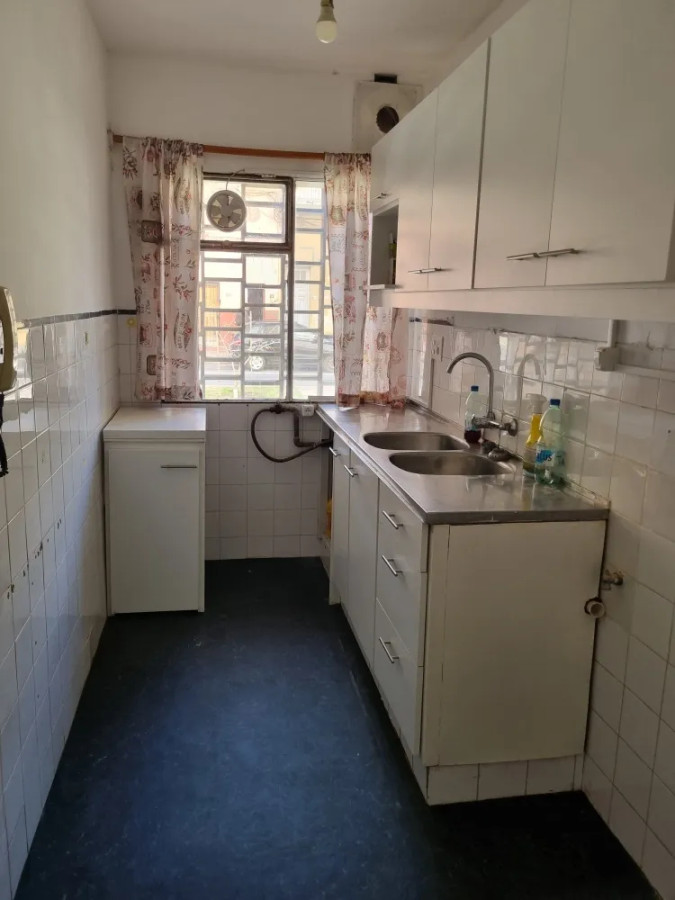 Apartamento ID.5173 - Alquiler Apartamento 2 Dormitorios Ciudad Vieja con balcon 