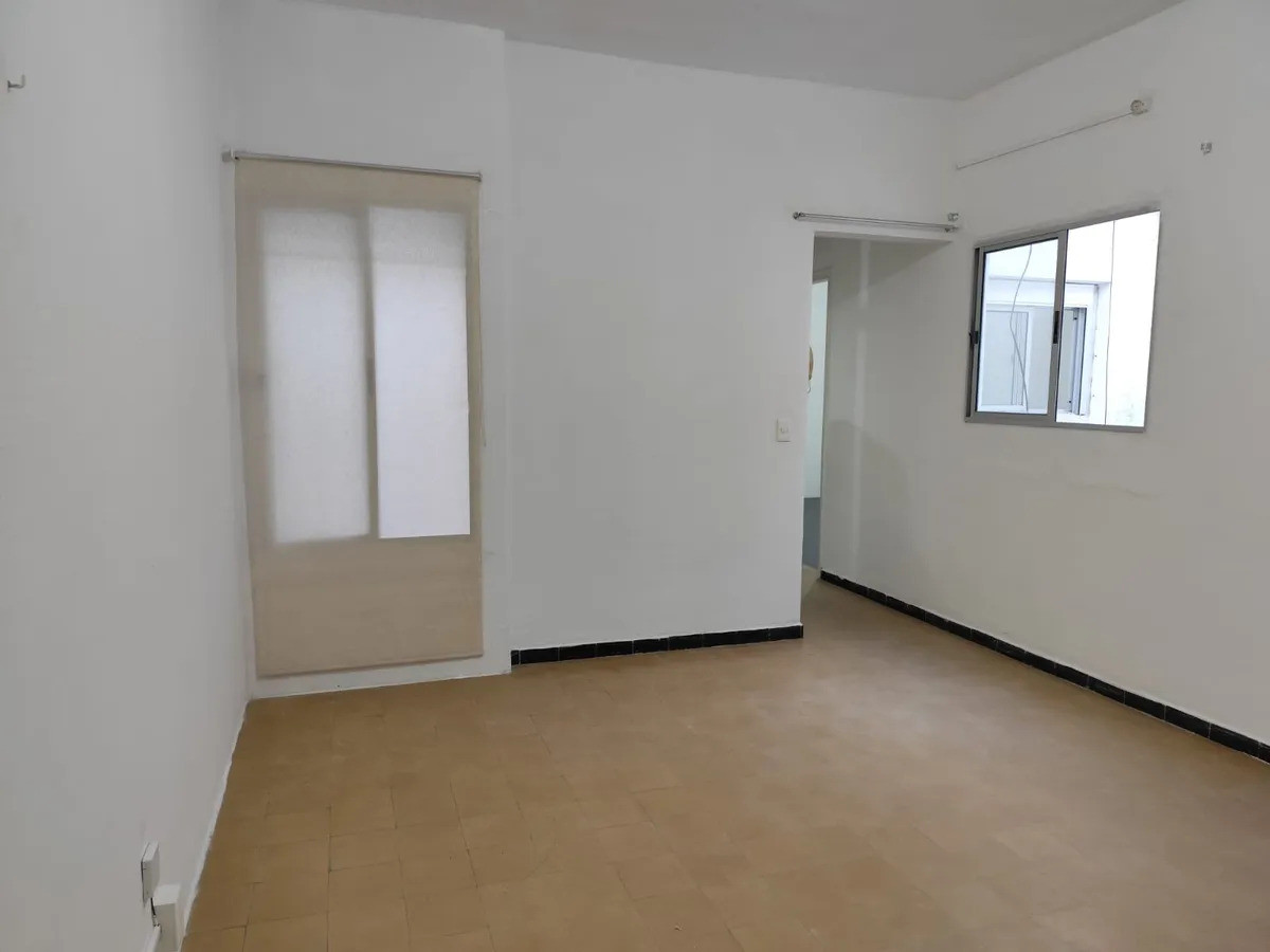Apartamento ID.5395 - Alquiler Apartamento 2 Dormitorios Tres Cruces con patio