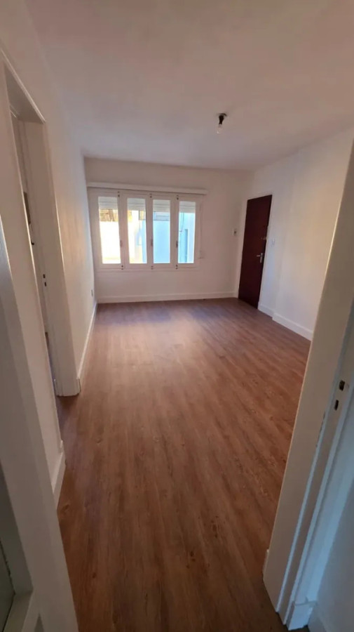 Apartamento ID.6806 - Alquiler Apartamento 1 Dormitorio Tres Cruces 