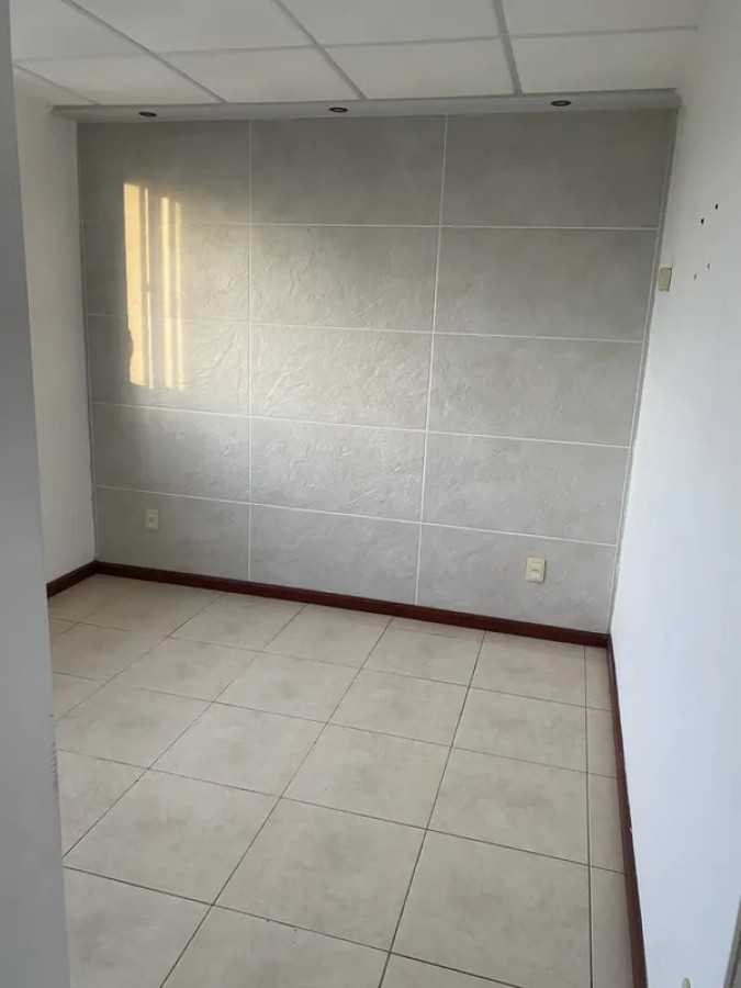 Apartamento ID.6285 - Alquiler Apartamento 2 Dormitorios Aguada con balcon
