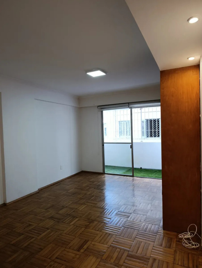 Apartamento ID.6304 - Alquiler Apartamento 1 Dormitorio Cordon con balcon