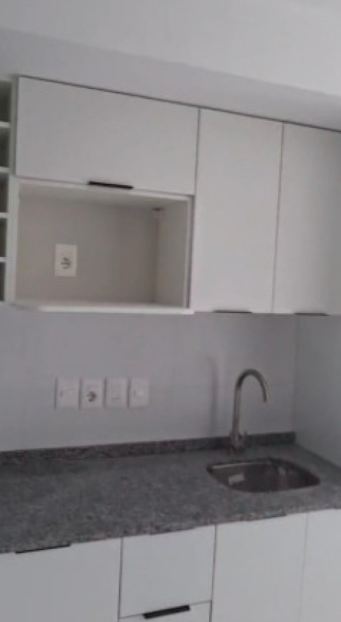 Apartamento ID.5654 - Venta con Renta Apartamento Monoambiente Cordon con balcon 