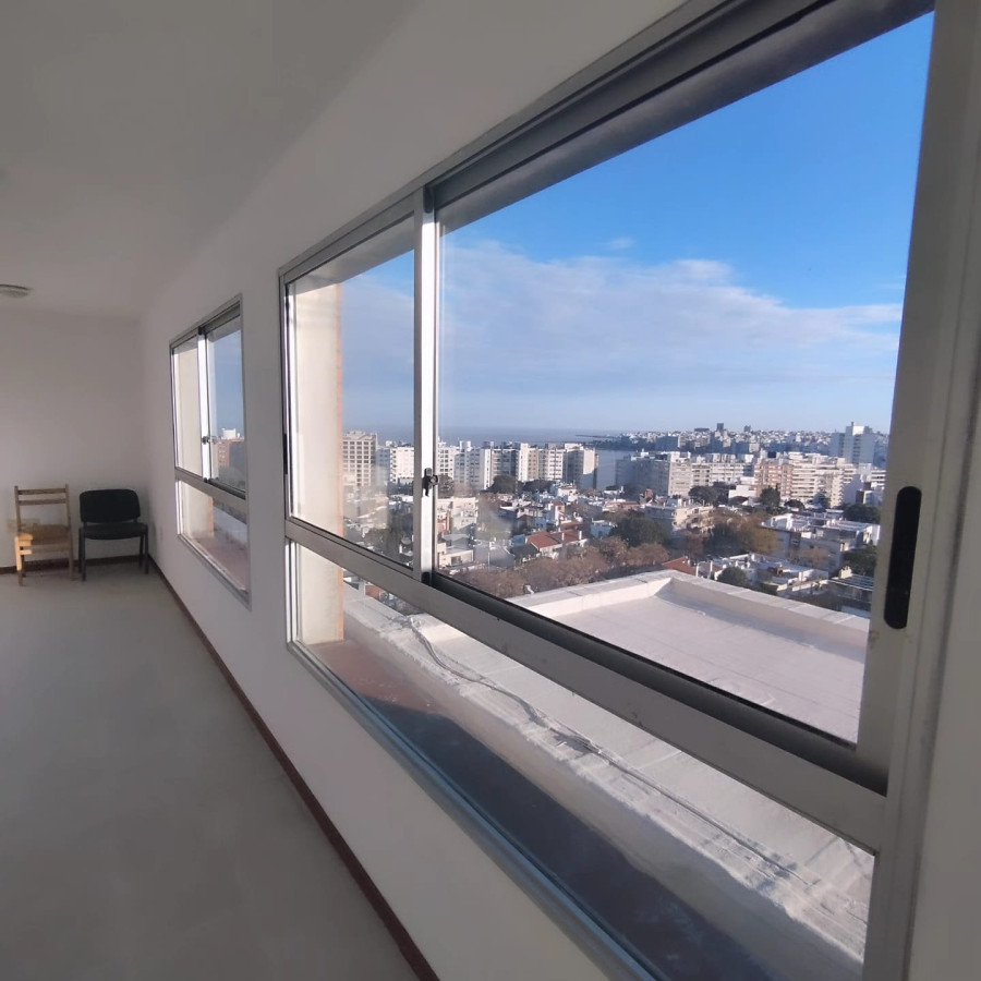 Apartamento ID.5217 - Alquiler Apartamento Monoambiente Pocitos con Patio