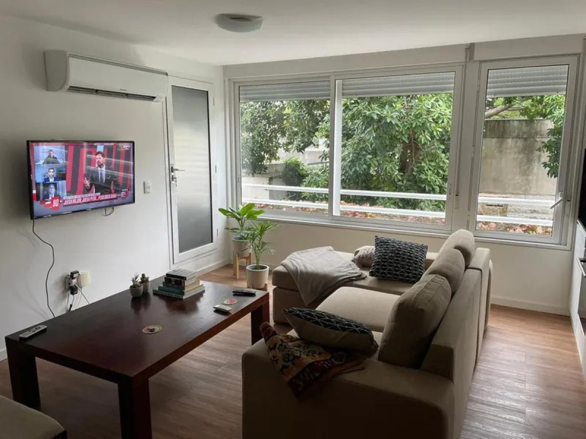 Apartamento ID.5877 - Alquiler Apartamento 1 Dormitorio Punta Carretas con balcon