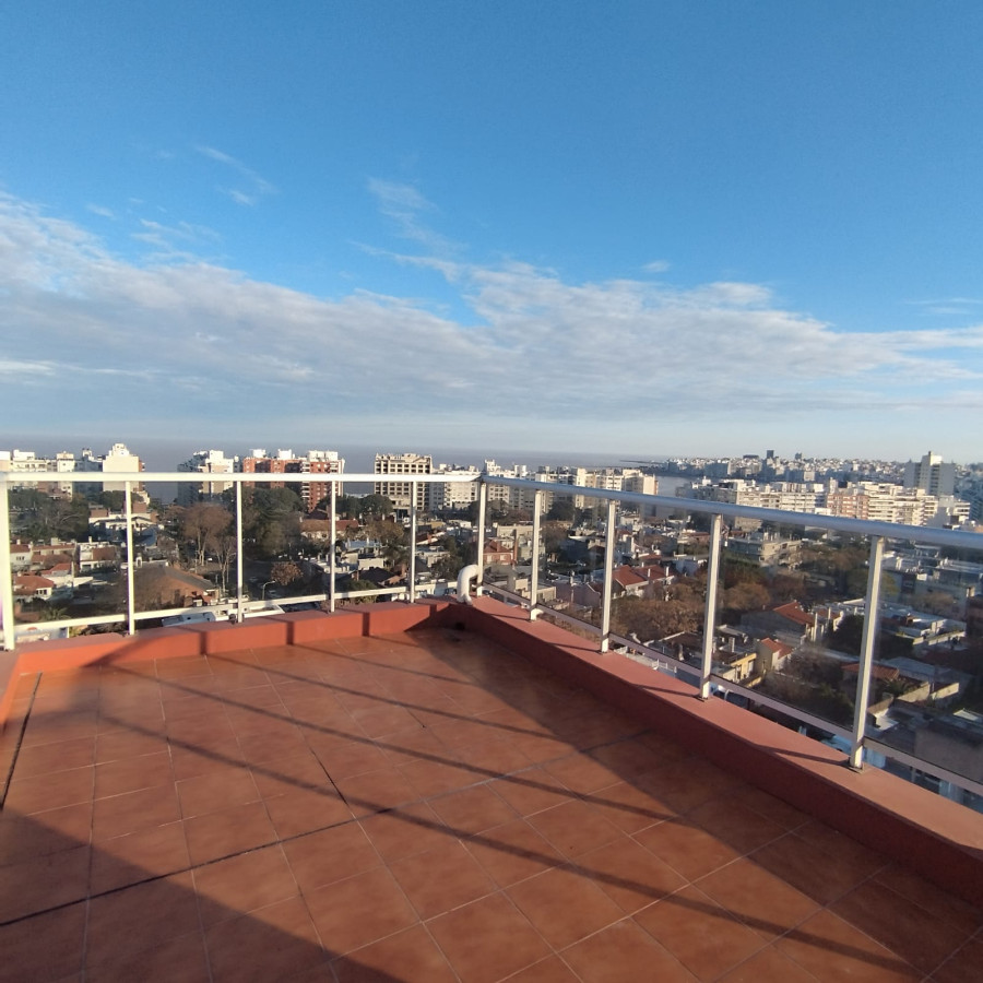 Apartamento ID.5217 - Alquiler Apartamento Monoambiente Pocitos con Patio