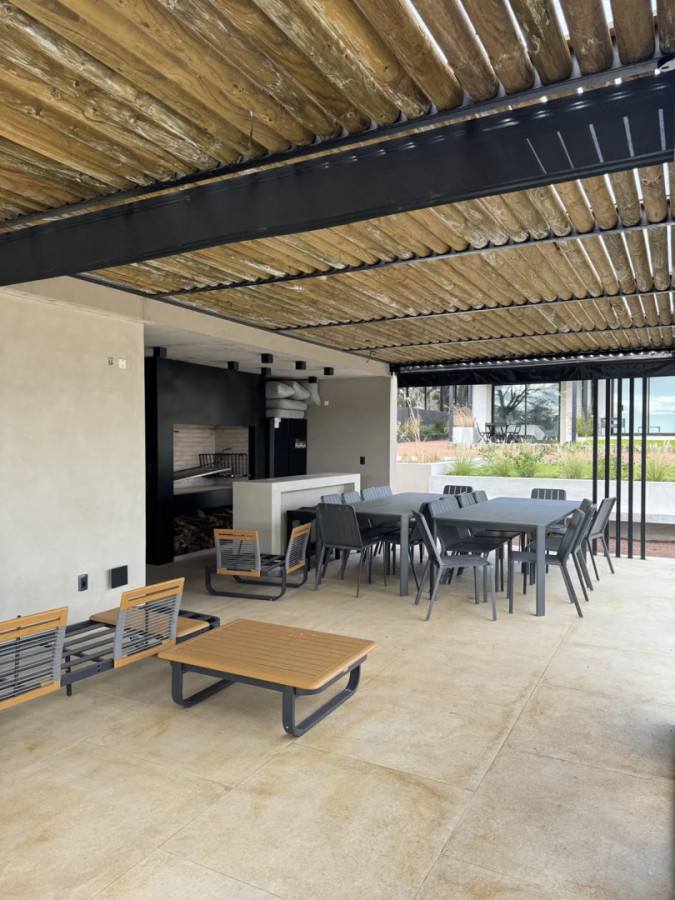 Apartamento ID.6723 - Alquiler Apartamento Premium Lawa Barra de Carrasco con Cochera