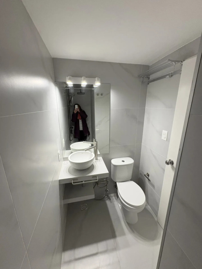 Apartamento ID.6726 - Alquiler Apartamento 1 Dormitorio Punta Carretas con Garaje