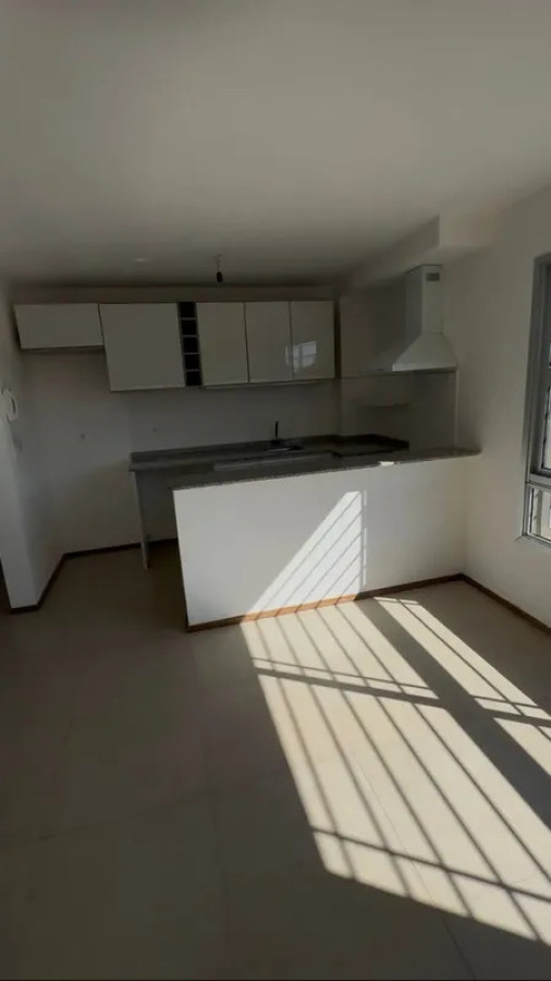 Apartamento ID.6223 - Alquiler Apartamento 1 Dormitorio Prado con cochera