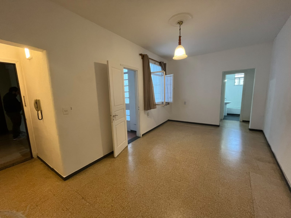 Apartamento ID.6673 - Alquiler Apartamento 1 Dormitorio Pocitos 