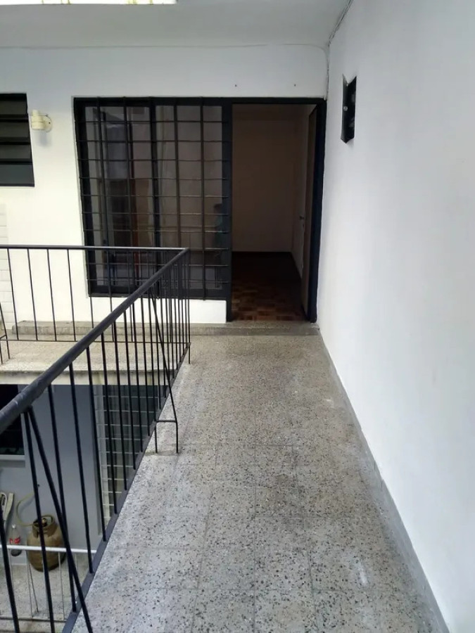 Apartamento ID.6152 - Alquiler Apartamento 1 Dormitorio Centro con balcon