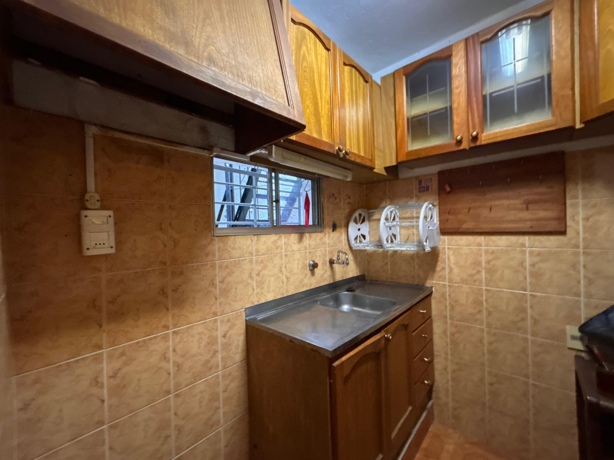 Apartamento ID.4932 - Venta Apartamento tipo Casa La Teja con Patio y Parrillero