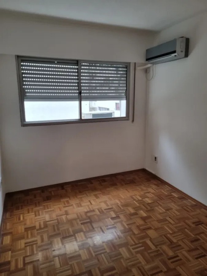 Apartamento ID.6813 - Alquiler Apartamento 1 Dormitorio Pocitos con balcon y garaje