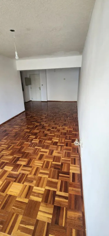 Apartamento ID.5974 - Alquiler Apartamento 1 Dormitorio Punta Carretas con balcon