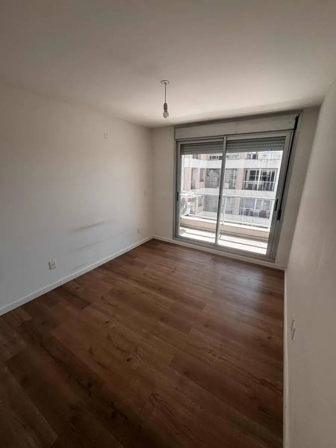 Apartamento ID.4968 - Alquiler Apartamento 1 Dormitorio Cordón con balcón