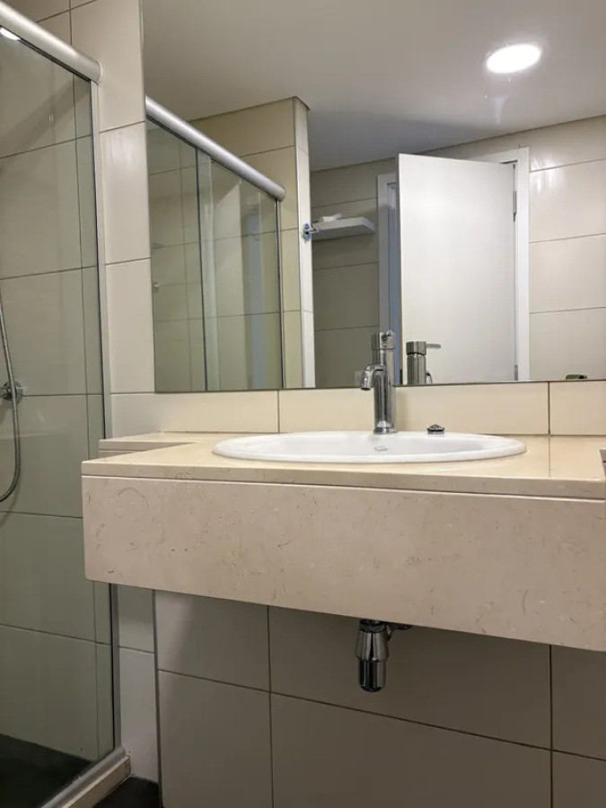 Apartamento ID.6499 - Alquiler Apartamento 1 Dormitorio Pocitos con balcon 
