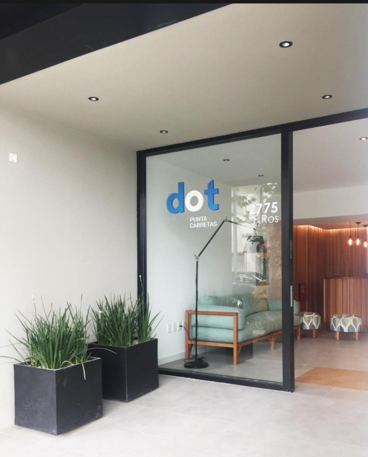 Apartamento ID.4600 - Alquiler Apartamento 1 Dormitorio Semi Amoblado Punta Carretas