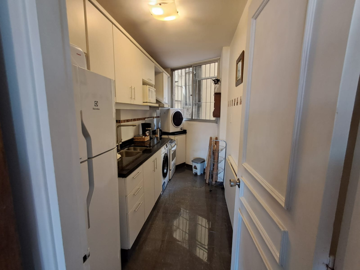 Apartamento ID.4579 - Alquiler Apartamento Amoblado 2 Dormitorios Punta Carretas 