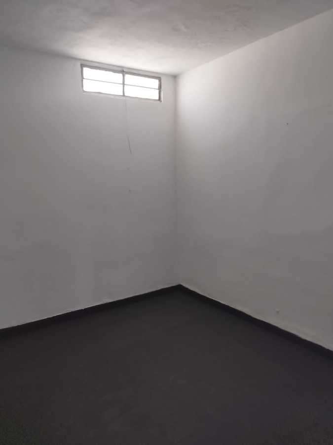Apartamento ID.4515 - Alquiler Apartamento 3 Dormitorios La Teja con Patio Interno