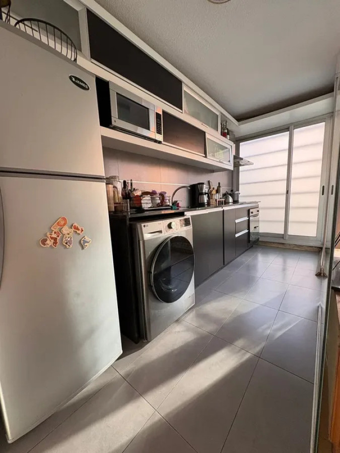 Apartamento ID.6552 - Venta Apartamento 2 Dormitorios Buceo con patio y balcon