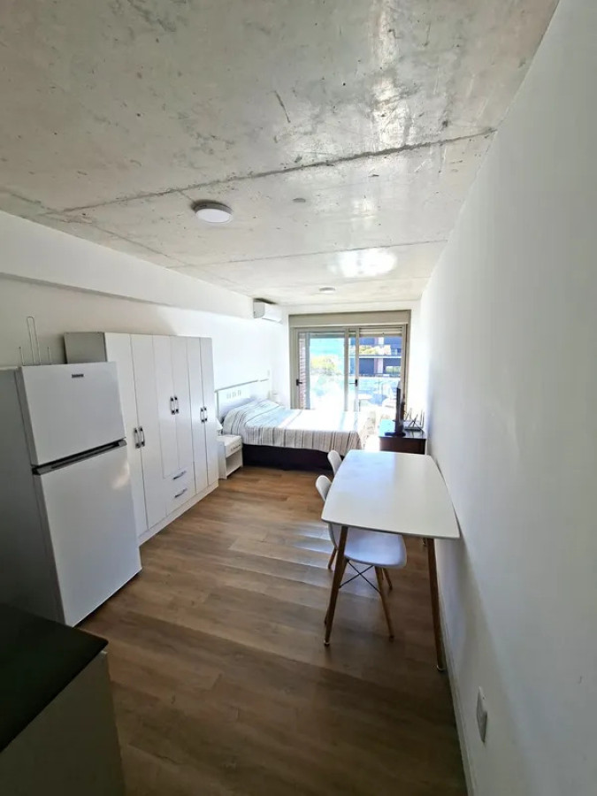 Apartamento ID.6561 - Venta Apartamento Monoambiente Pocitos con balcon