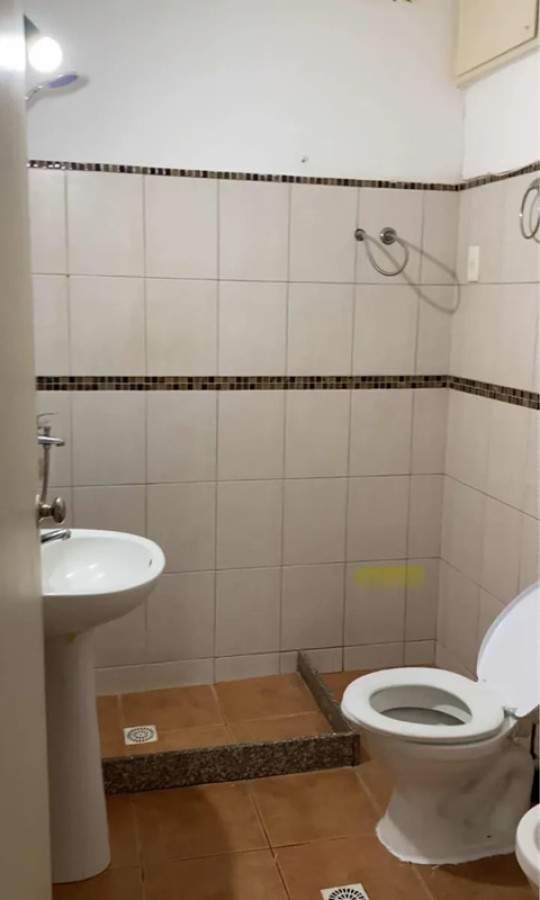 Apartamento ID.4663 - Alquiler Apartamento 1 Dormitorio Centro con Patio