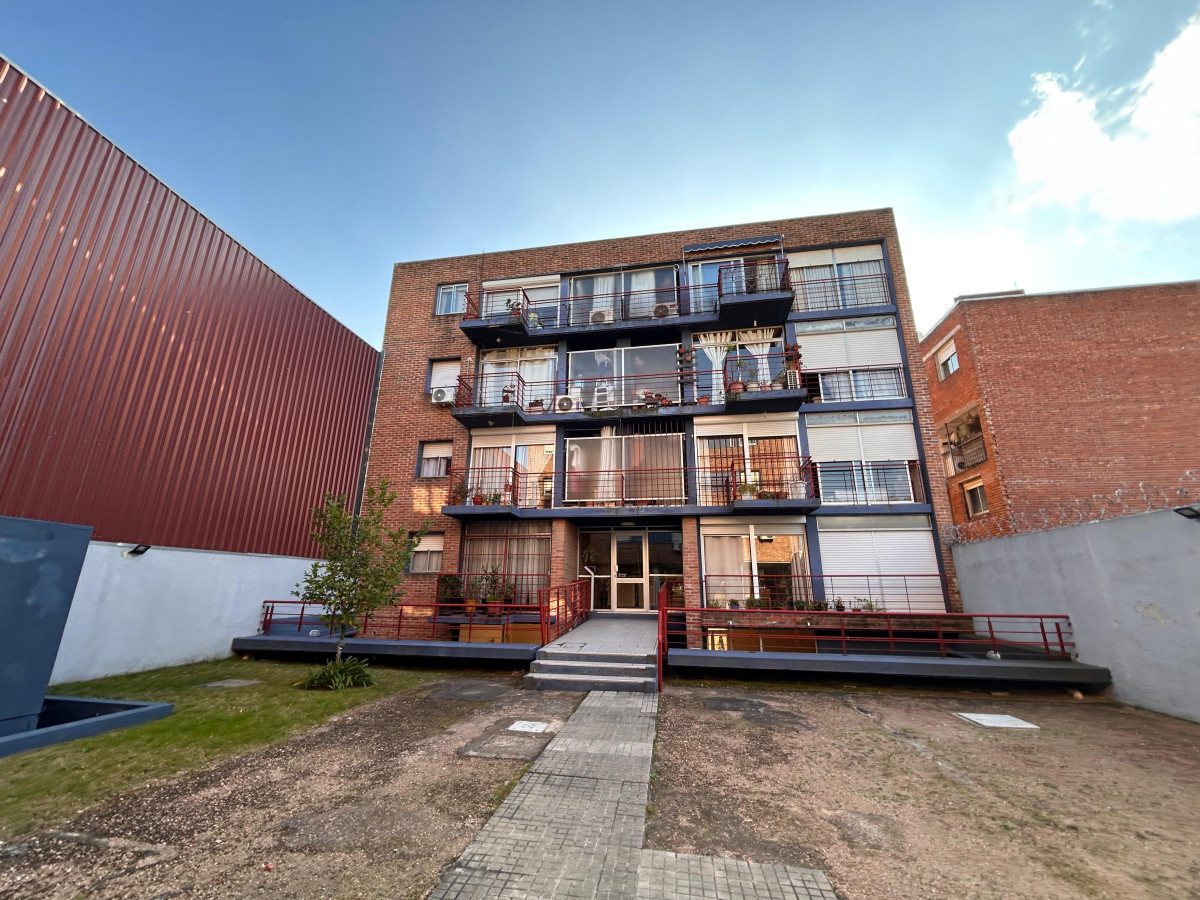 Apartamento ID.5032 - Venta Apartamento Cooperativa 3 Dormitorios Jacinto Vera