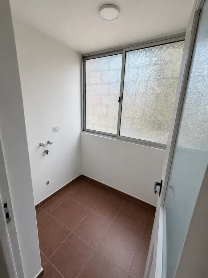 Apartamento ID.6756 - Alquiler Apartamento 3 Dormitorios Punta Gorda 