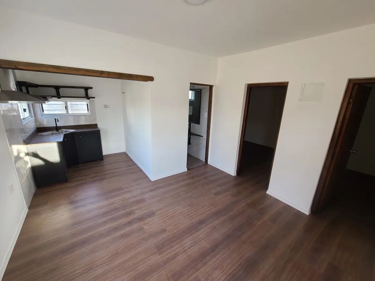 Apartamento ID.5386 - Alquiler Apartamento 1 Dormitorio Sayago con patio