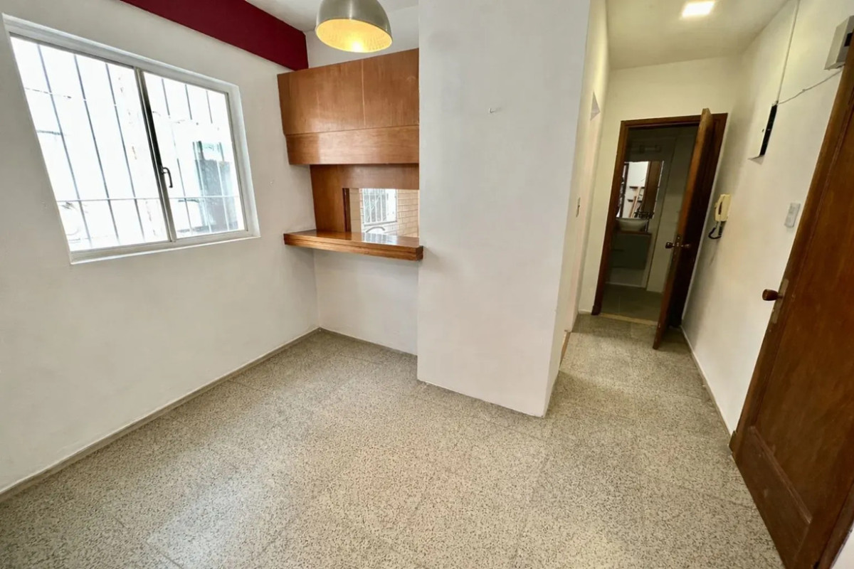Apartamento ID.5987 - Alquiler Apartamento 2 Dormitorio Buceo con patio
