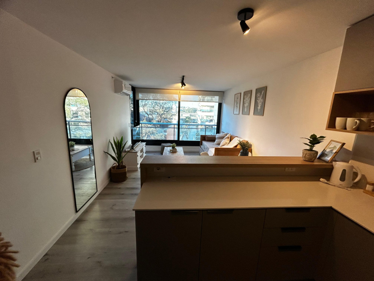 Apartamento ID.6544 - Venta con Renta Apartamento 1 Dormitorio More Buceo Amoblado